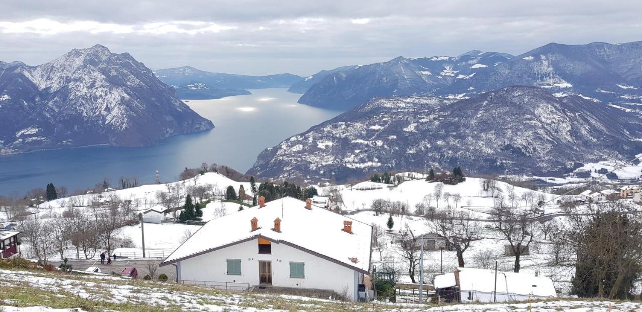 Panorama Verde Lago - Mountain Lake Iseo Hospitality Bossico ภายนอก รูปภาพ