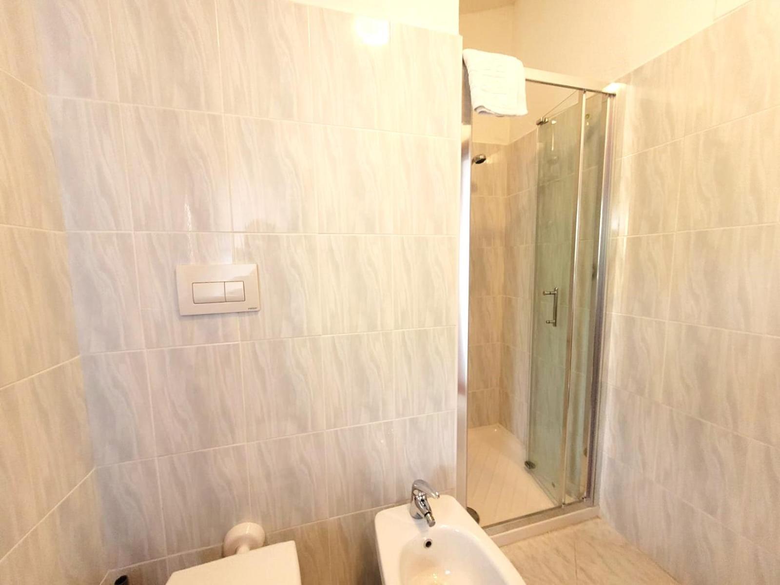 Panorama Verde Lago - Mountain Lake Iseo Hospitality Bossico ภายนอก รูปภาพ