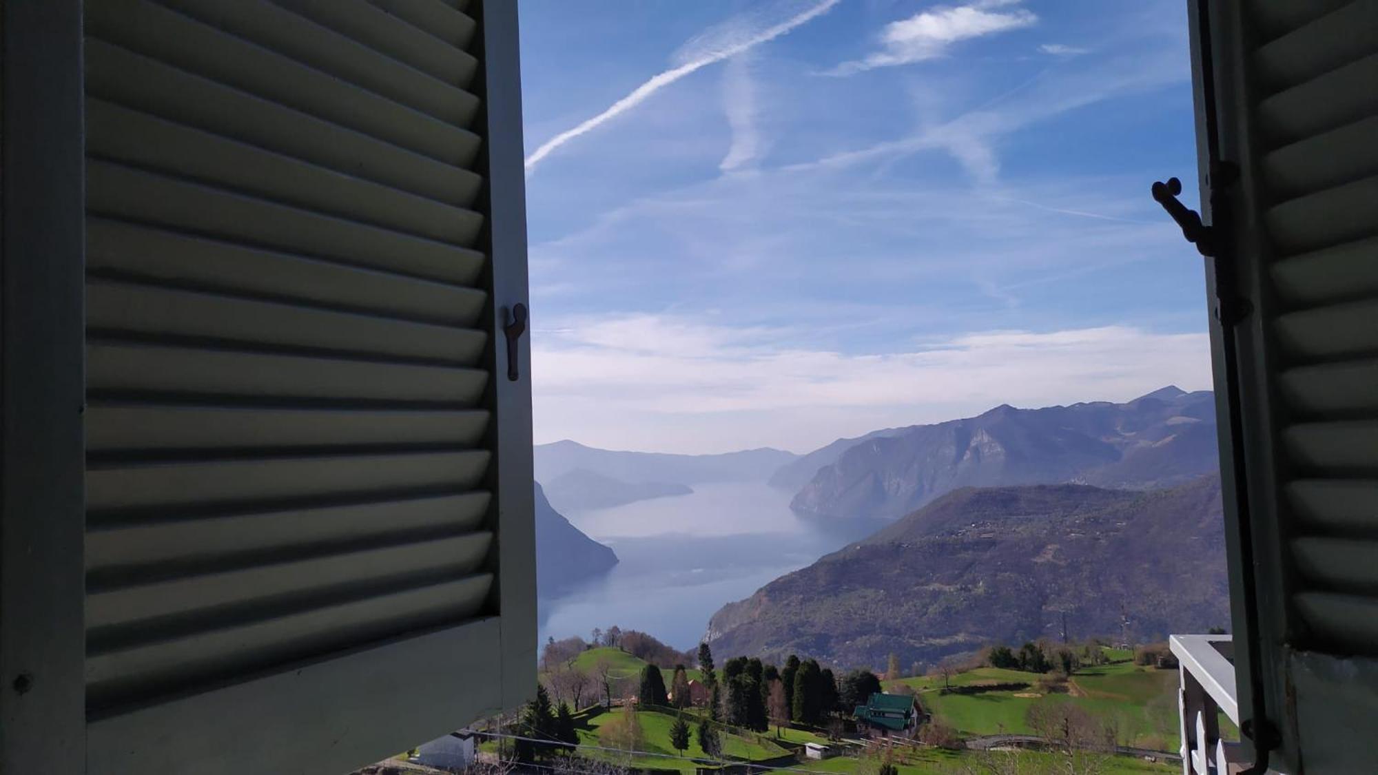 Panorama Verde Lago - Mountain Lake Iseo Hospitality Bossico ภายนอก รูปภาพ